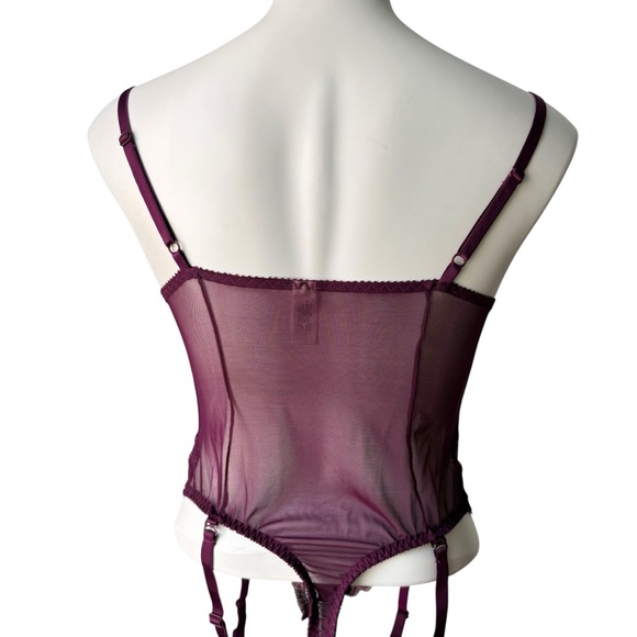 Victoria's Secret Burgundy Velvet Teddy Bodysuit
Vintage, Sz 36B - Picture 8 of 15